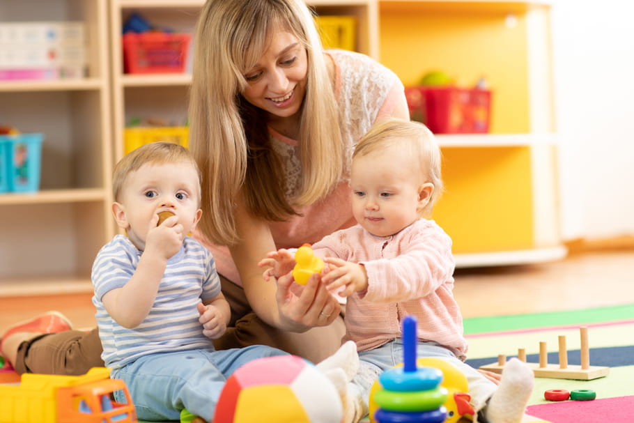Petite enfance : les crèches en grève contre la réforme
