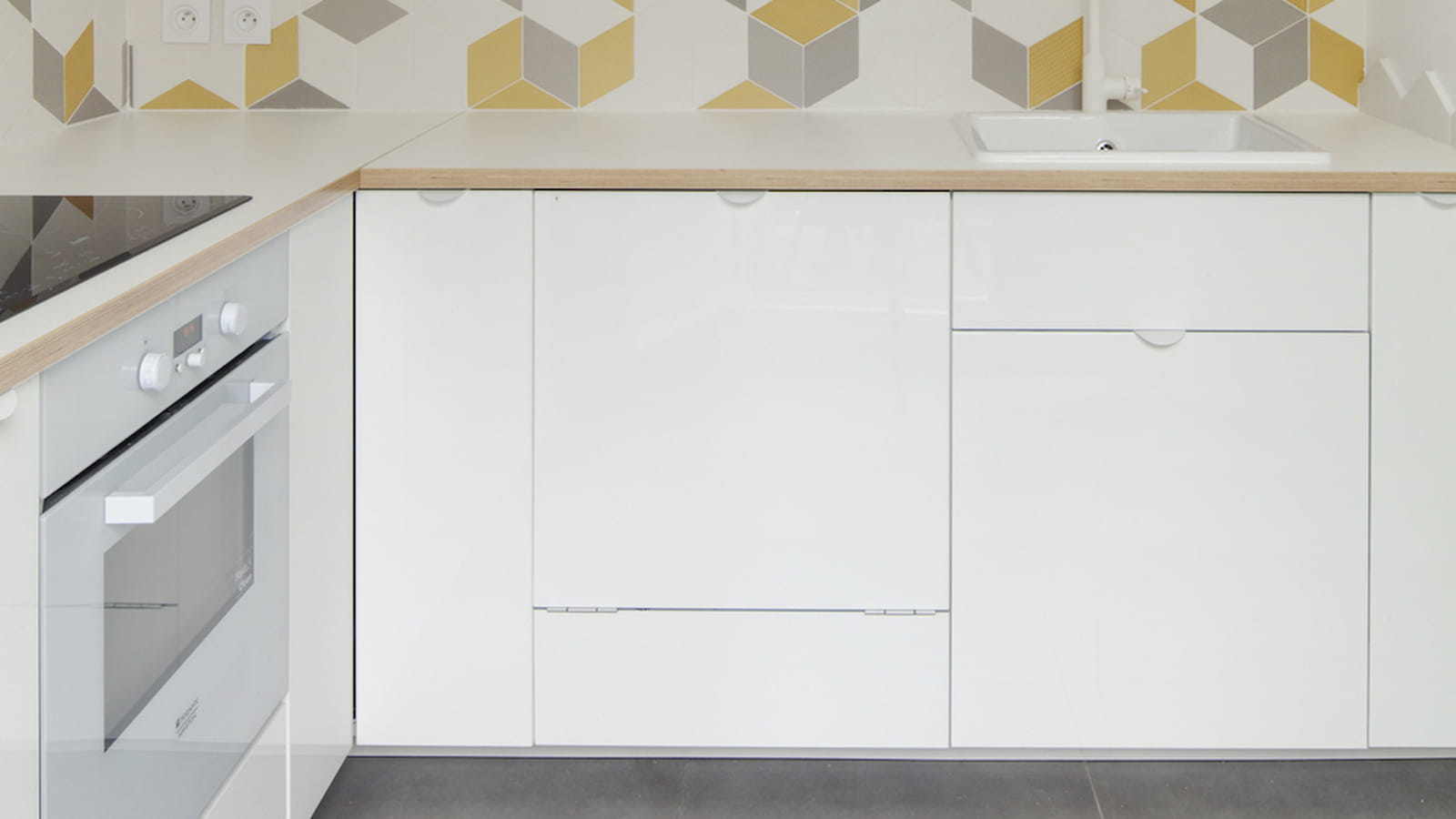 Meubles de cuisine blancs