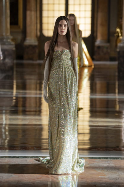 Valentino Haute Couture printemps-&eacute;t&eacute; 2021&nbsp;look 71