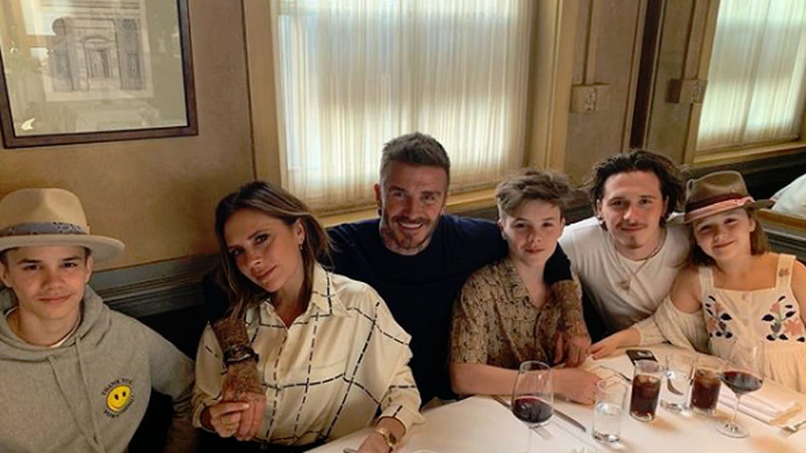 Romeo Beckham, Victoria Beckham, David Beckham, Cruz Beckham, Brooklyn Beckham et Harper Beckham