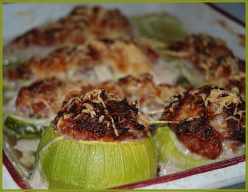 Courgettes farcies gratinées