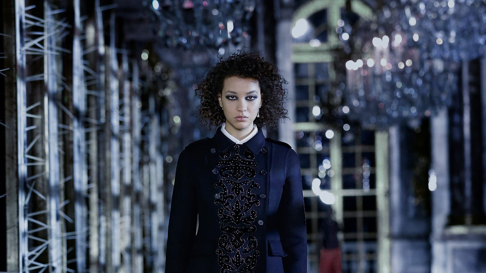 Look 38