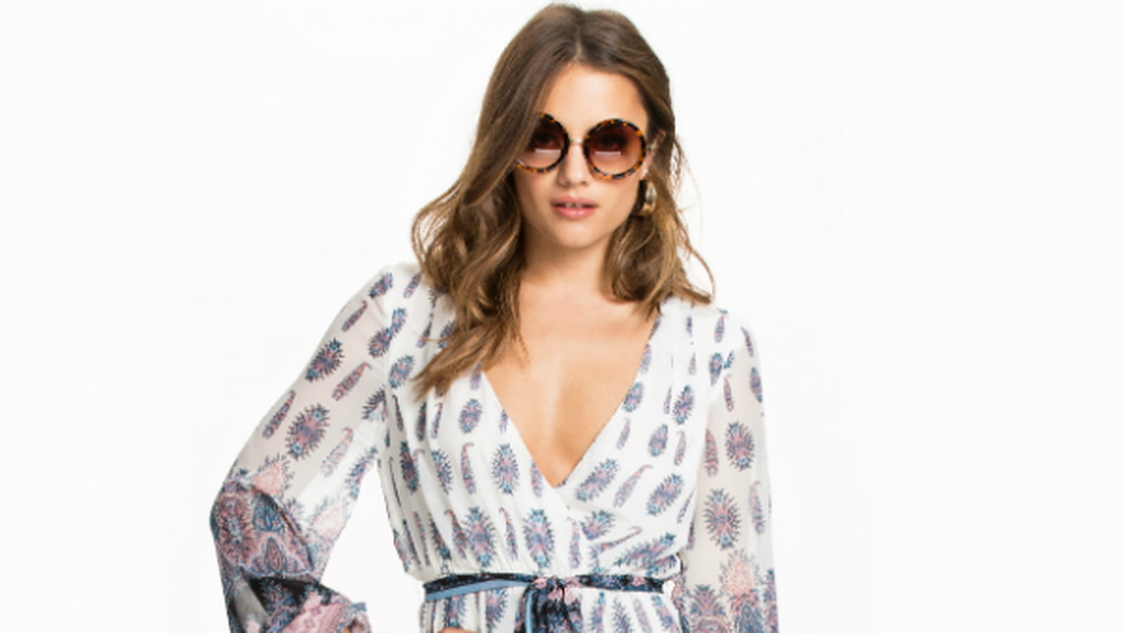 Robe NLY