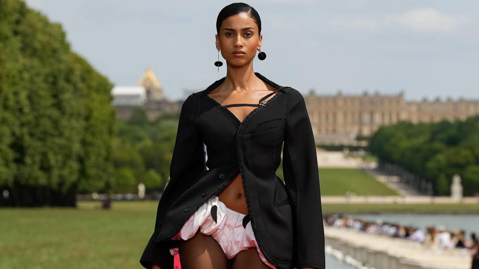Look 24