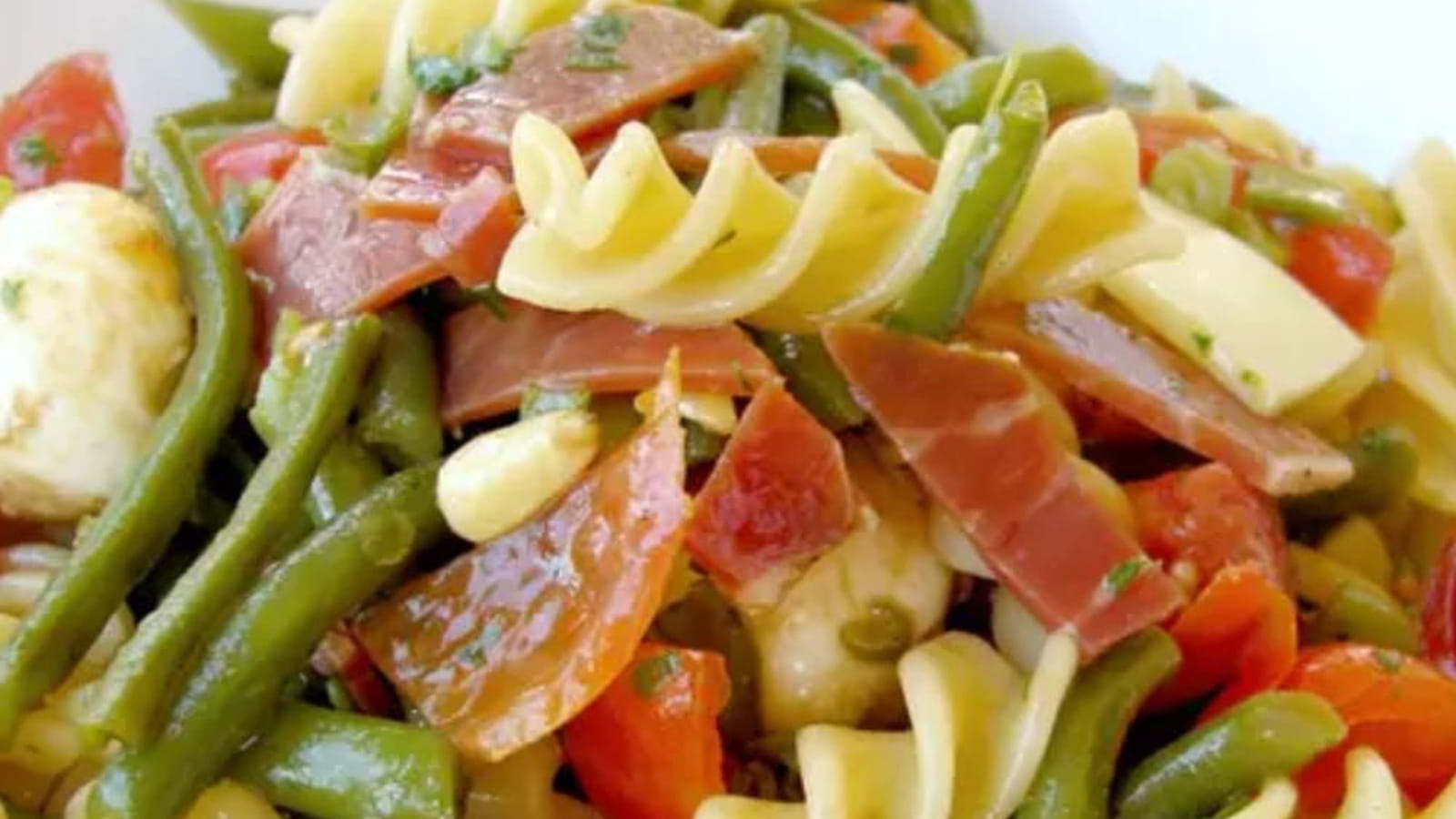 Salade de Fusilli aux couleurs d'Italie