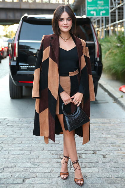 Lucy Hale au d&eacute;fil&eacute; Alice & Olivia