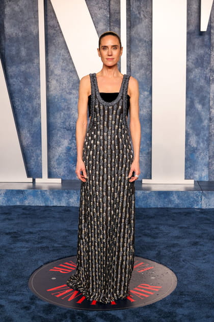 Jennifer Connelly en robe dor&eacute;e et argent&eacute;e Louis Vuitton