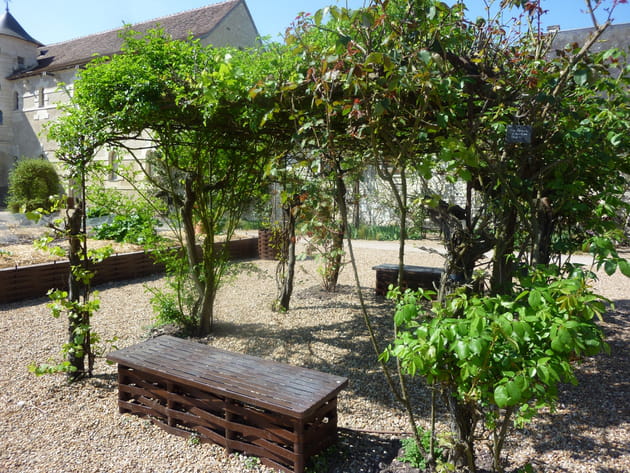 Une pergola ombrag&eacute;e