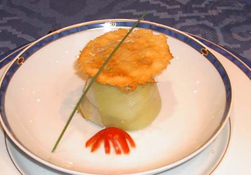 Charlottine de Saint-Jacques au curry et poireaux