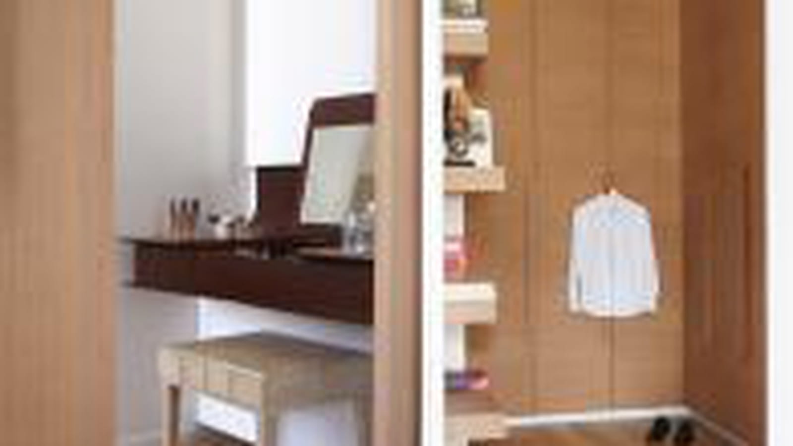 Dressing et coiffeuse