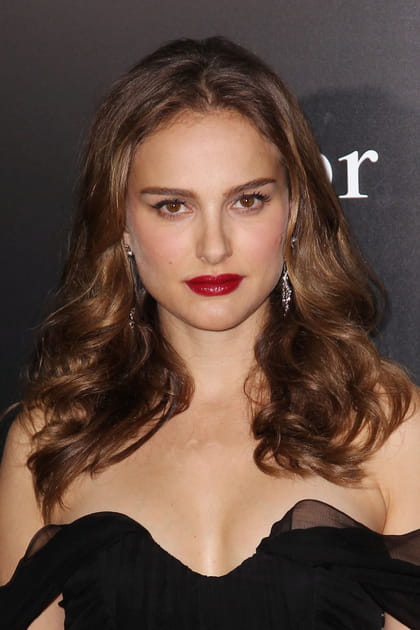 Le look vampy chic de Natalie Portman