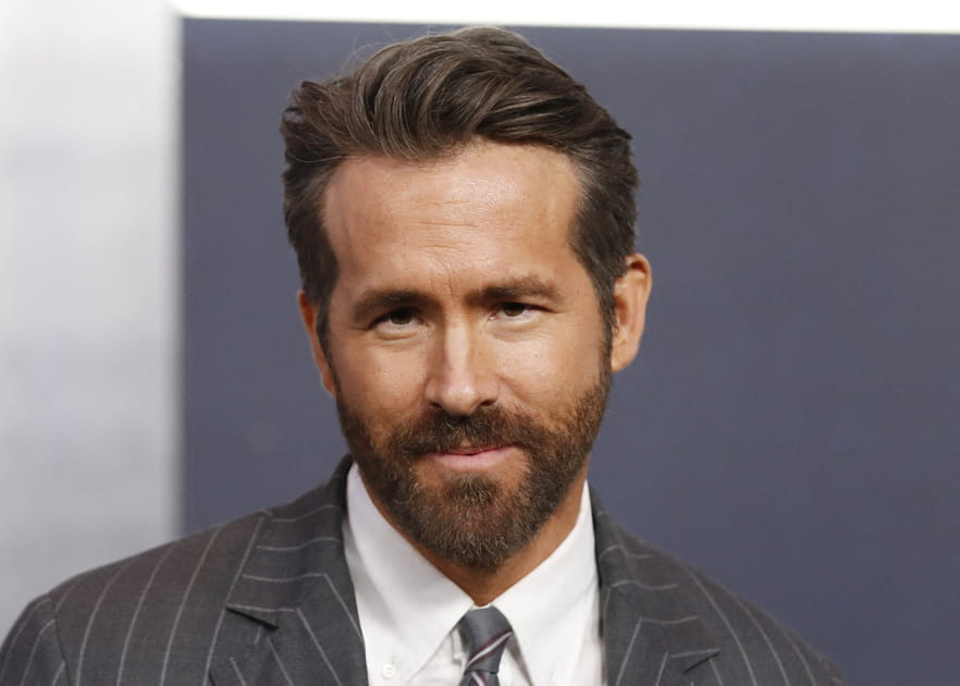 La moustache volumineuse de Ryan Reynolds