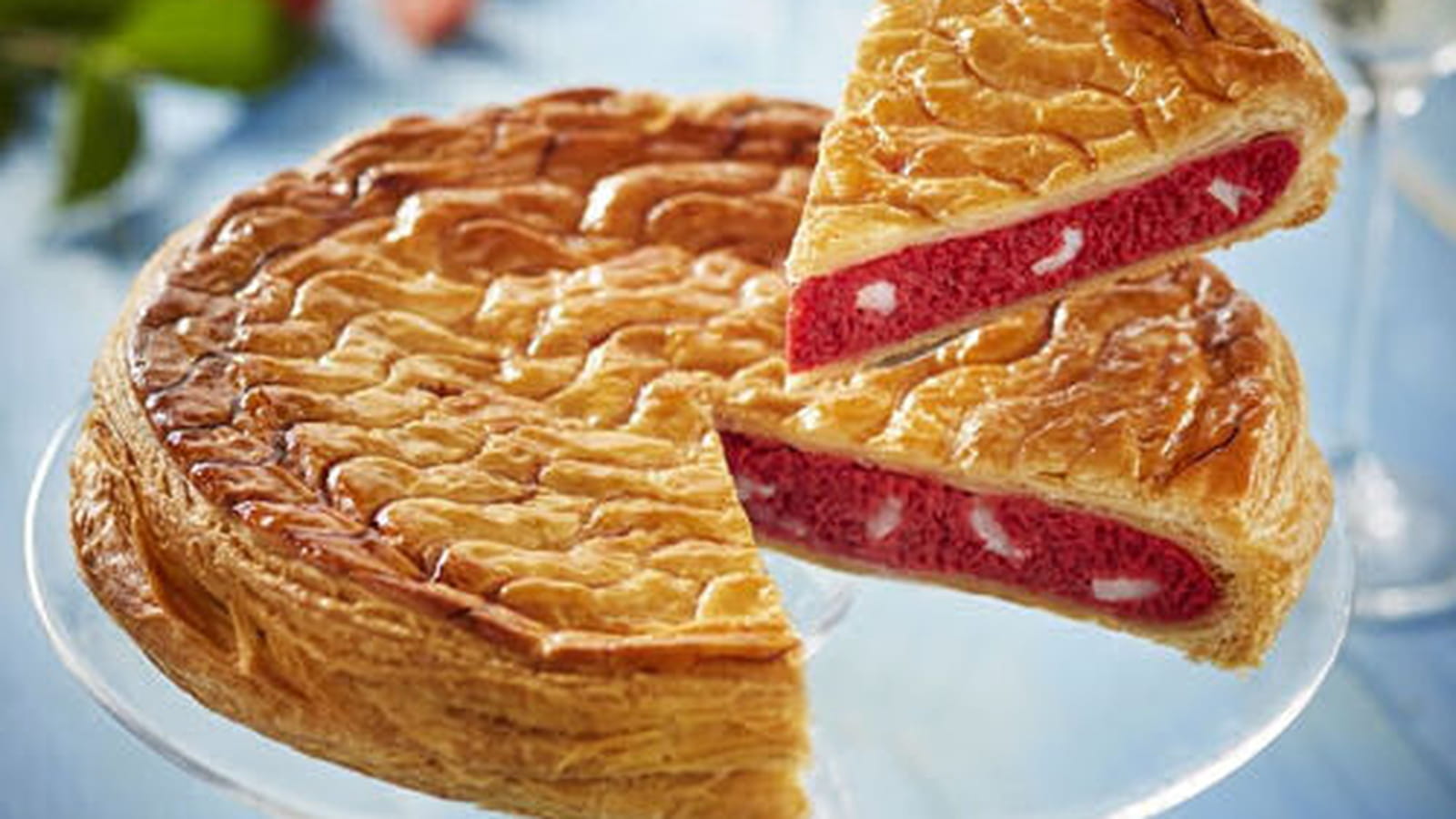 Galette des rois à la fraise et au litchi