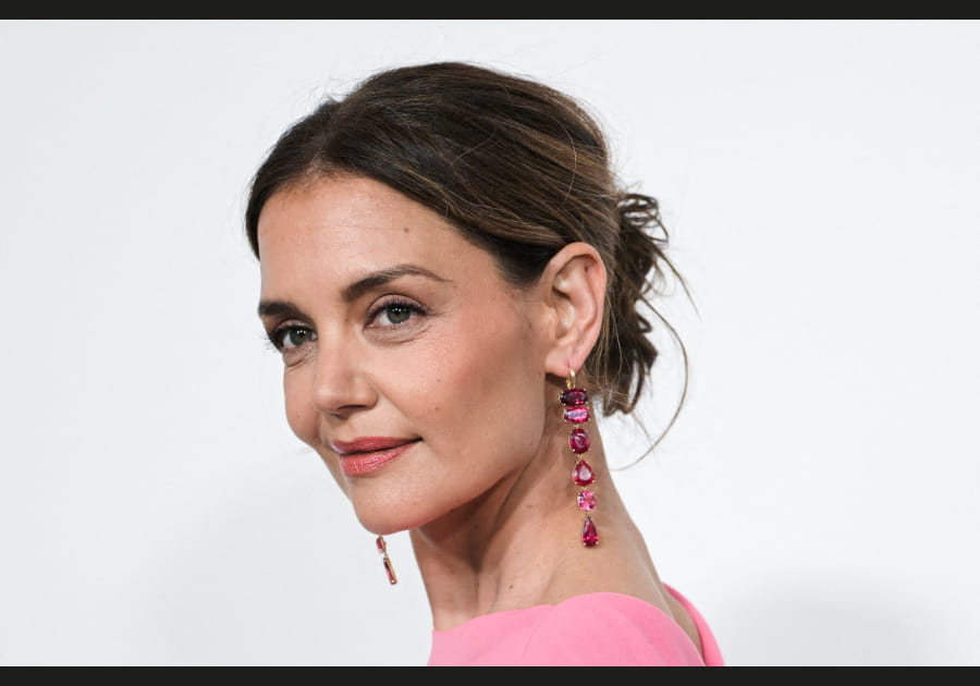 Le chignon flou de Katie Holmes