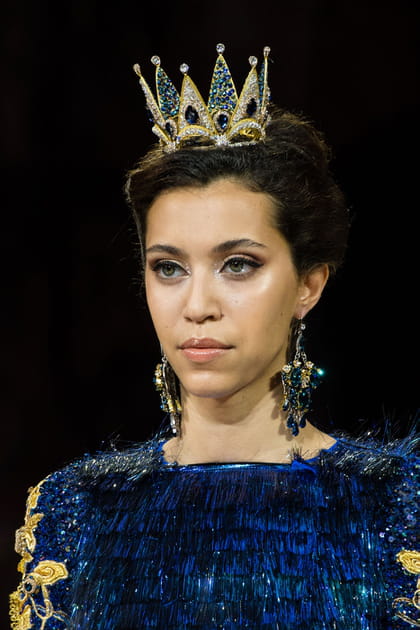 Les couronnes du d&eacute;fil&eacute; Guo Pei