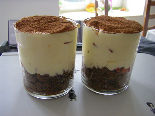 Verrines fraise-chocolat façon tiramisu