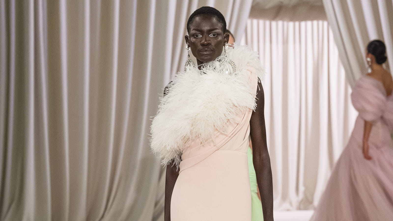 Look 29