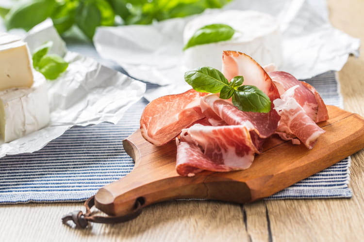 Recettes &agrave; la coppa : vin rouge, p&acirc;tes, fromages