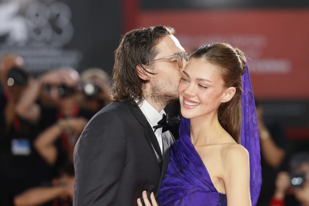 Brooklyn Beckham et Nicola Peltz, tr&egrave;s complices &agrave; la Mostra de Venise