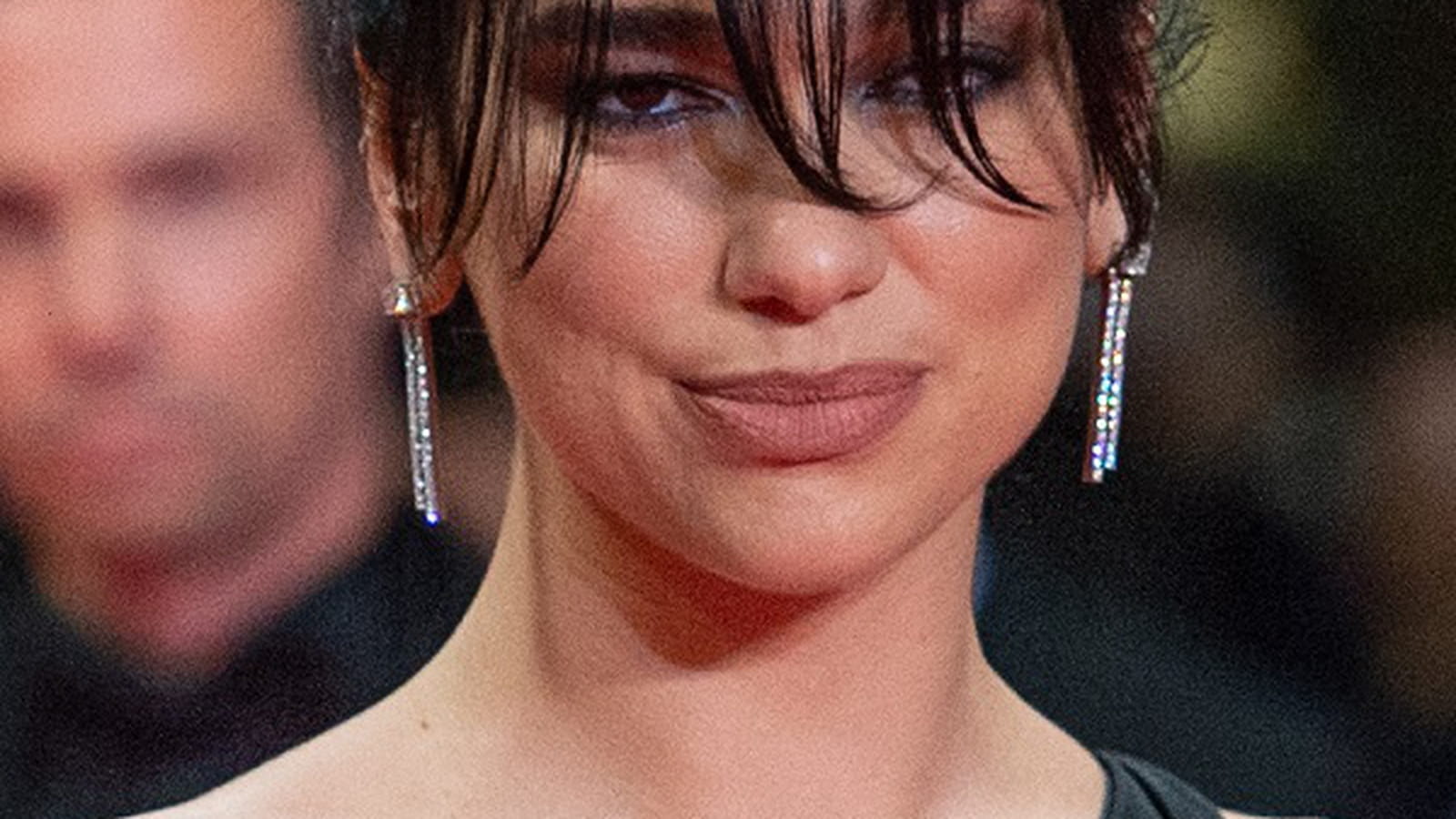 Dua Lipa avec frange