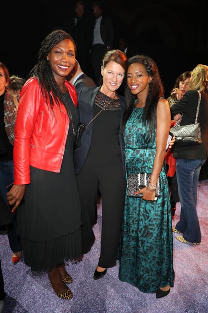 Kareen Guiock, Carole Gaessler et Hapsatou Sy au d&eacute;fil&eacute; Etam