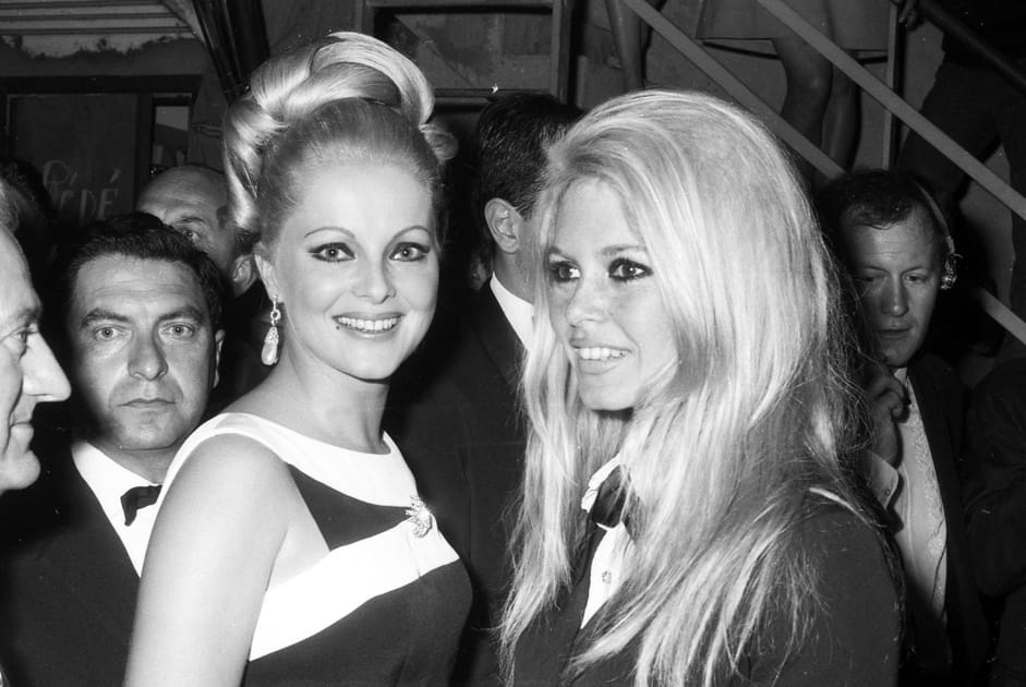 Brigitte Bardot, &eacute;blouissante avec son blond lumineux