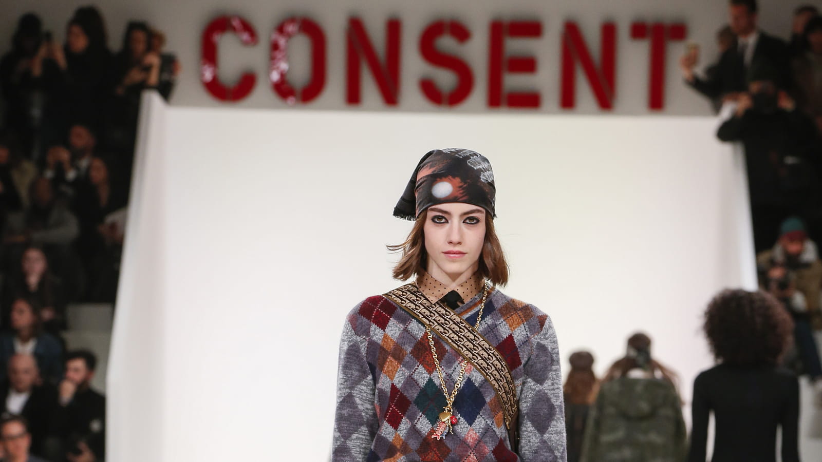 Look 63