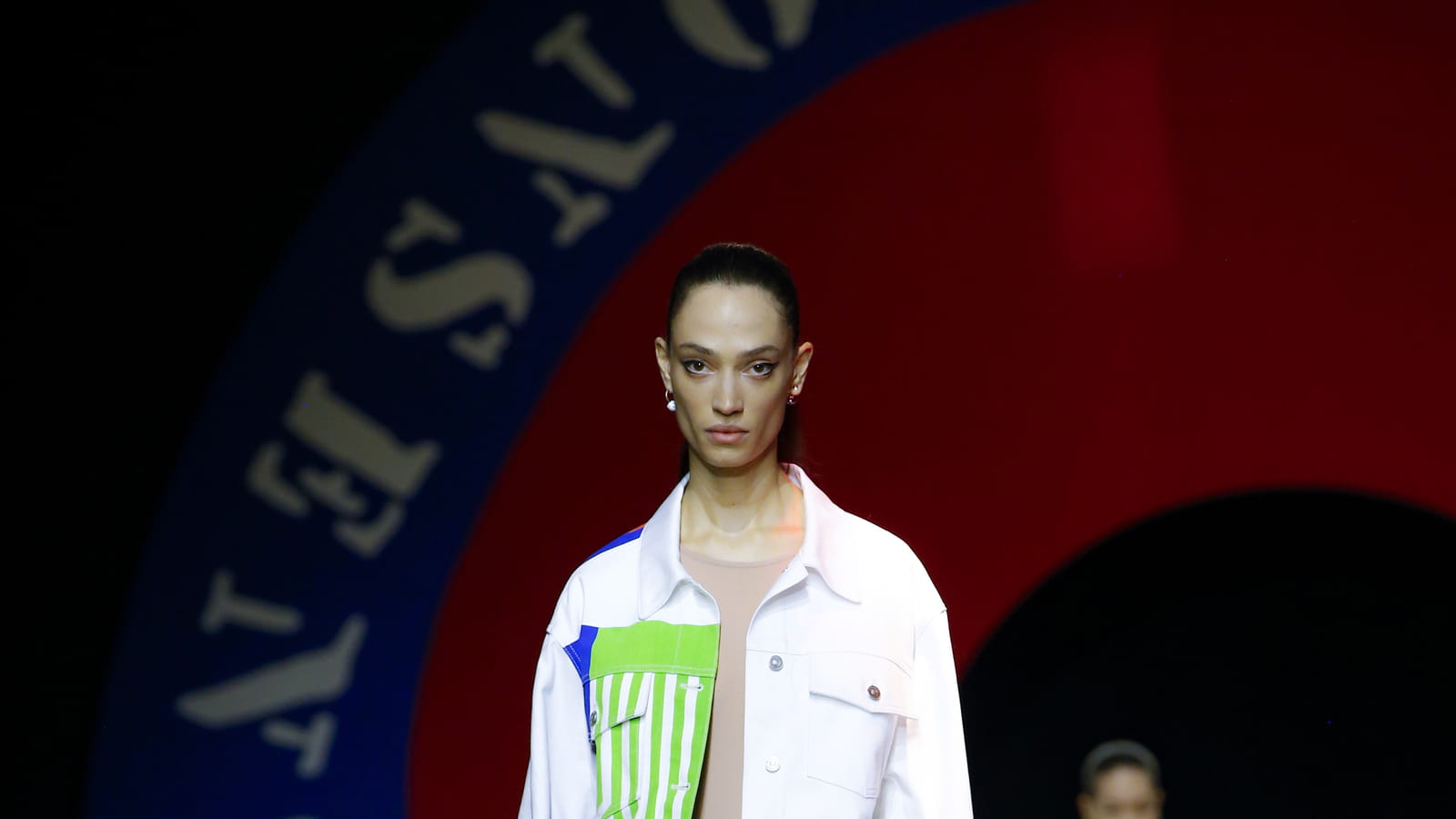 Look 57