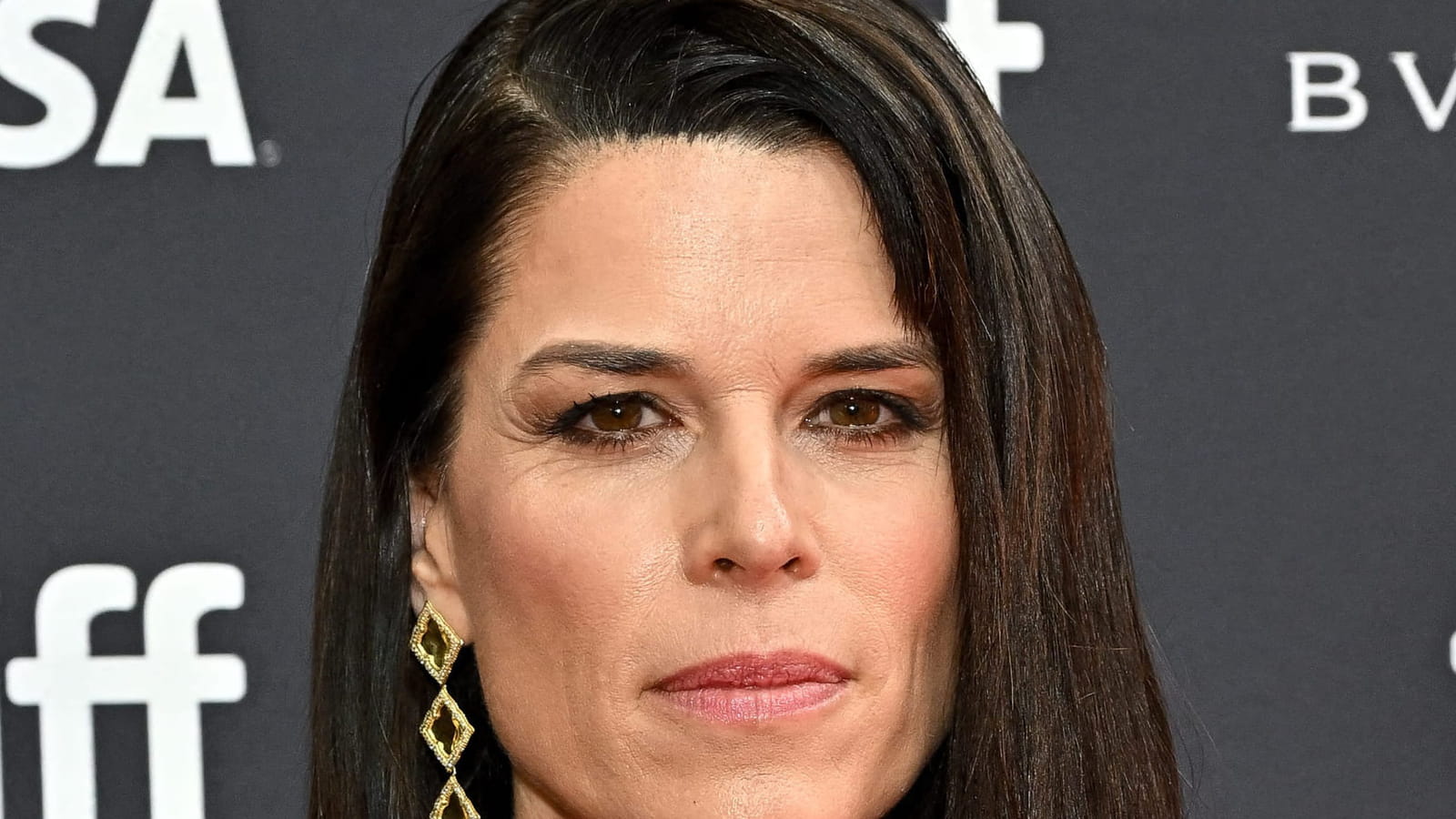 Neve Campbell