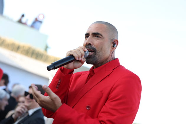 Sofiane Tadjine-Lambert met l'ambiance au Peninsula