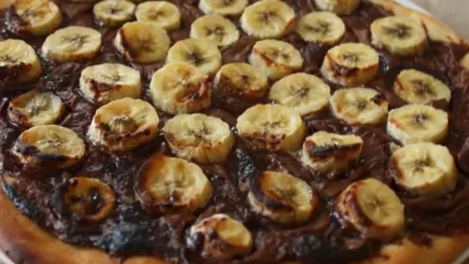 Tarte pizza bananes Nutella