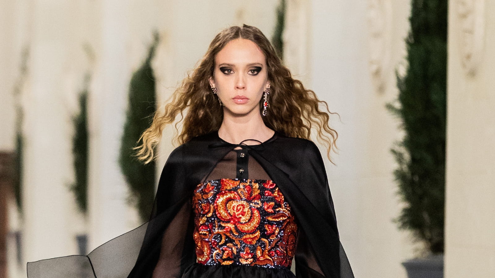 Look 30