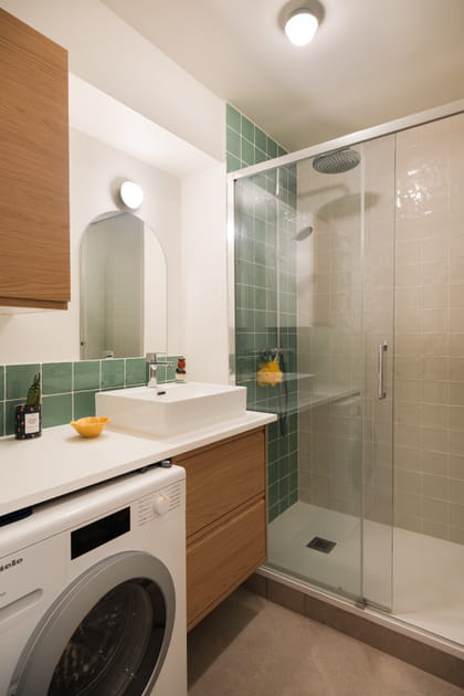 Apr&egrave;s&nbsp;: une salle de bains tendance et a&eacute;r&eacute;e