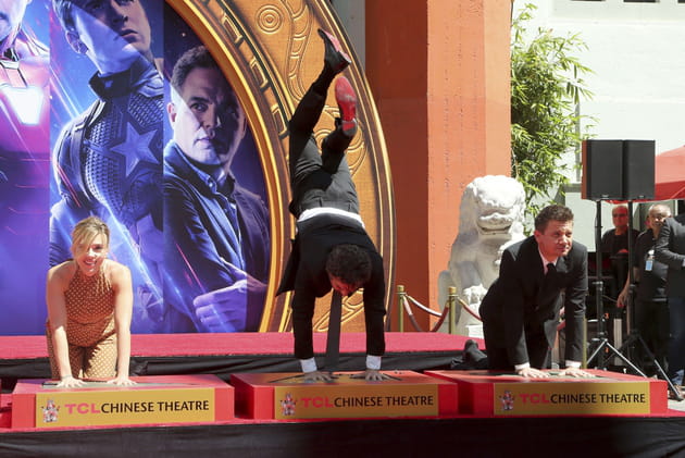 Scarlett Johansson, Mark Ruffalo et Jeremy Renner font des acrobaties
