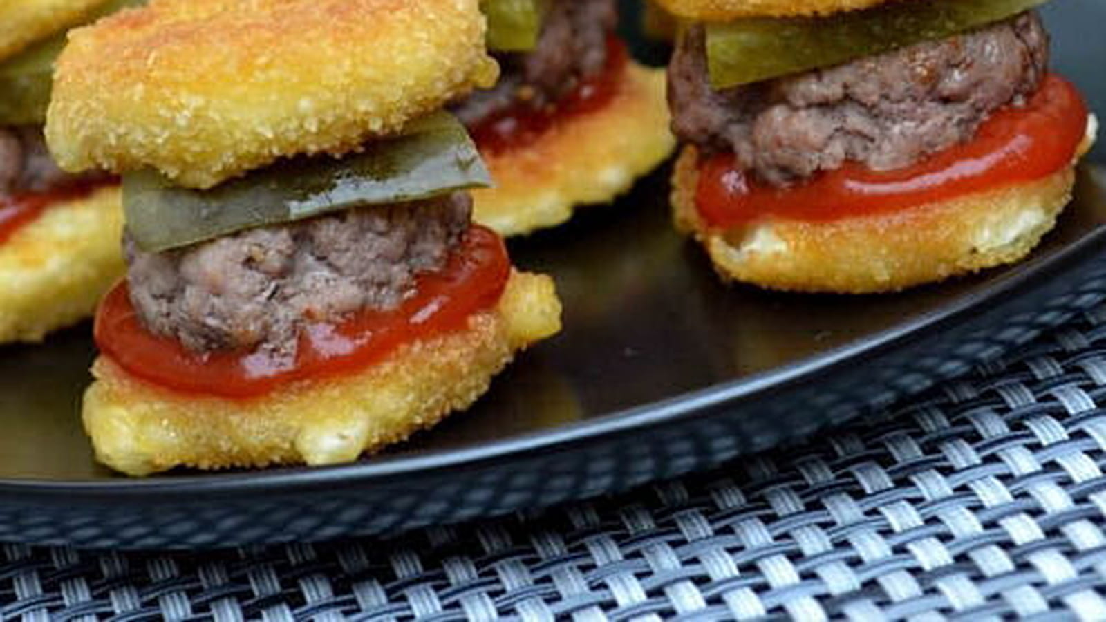 Mini burgers de Babybel® panés