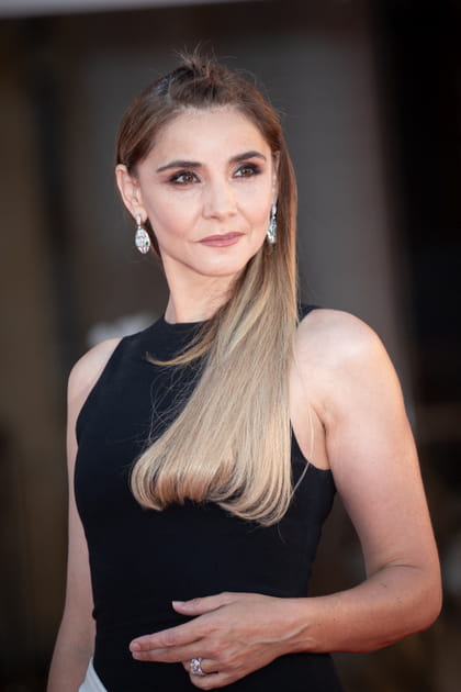 Les cheveux longs de Clotilde Courau