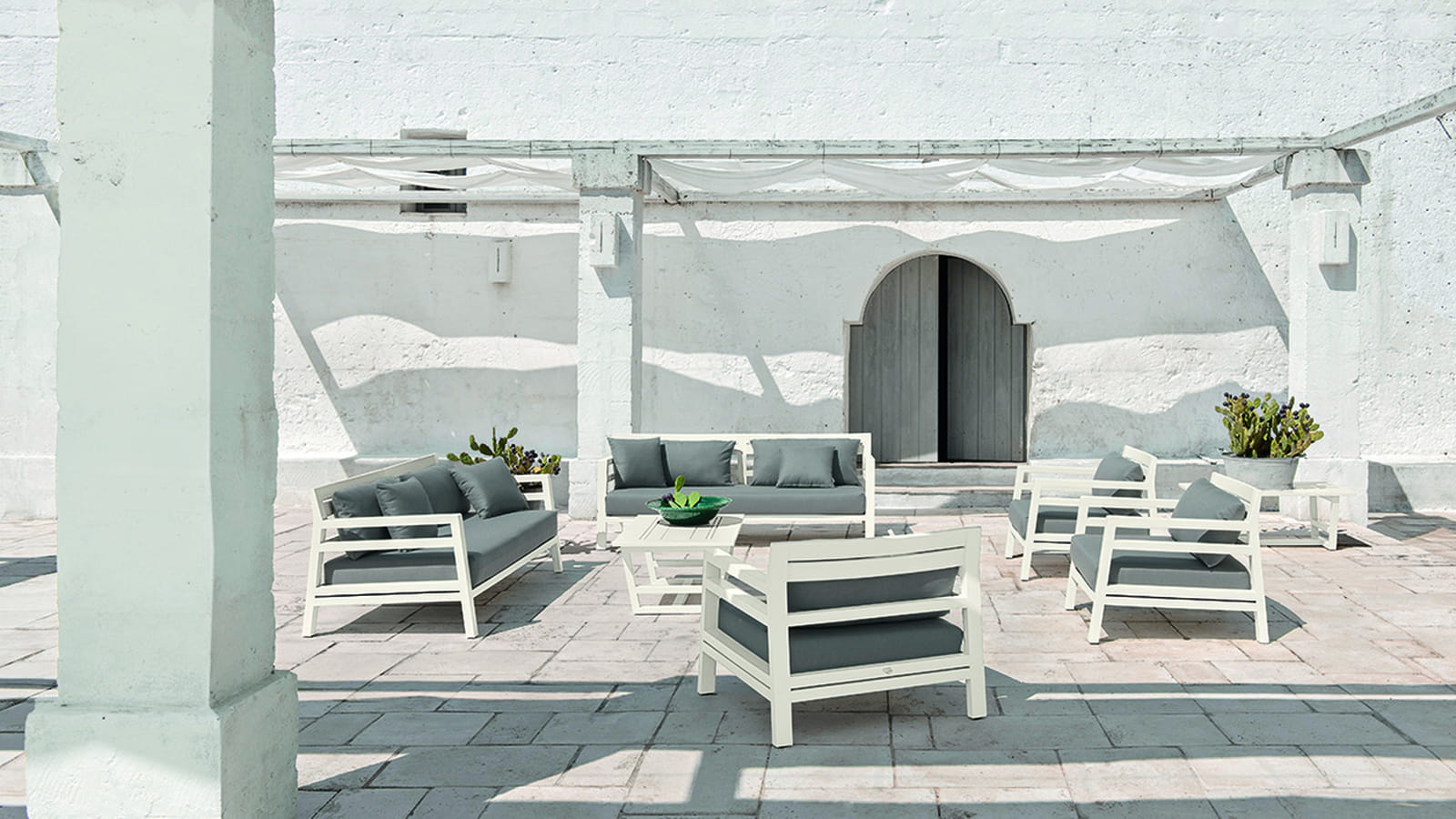 Salon Costes Ethimo