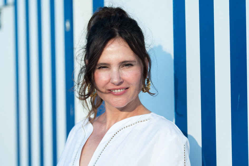 Les m&egrave;ches ondul&eacute;es de Virginie Ledoyen