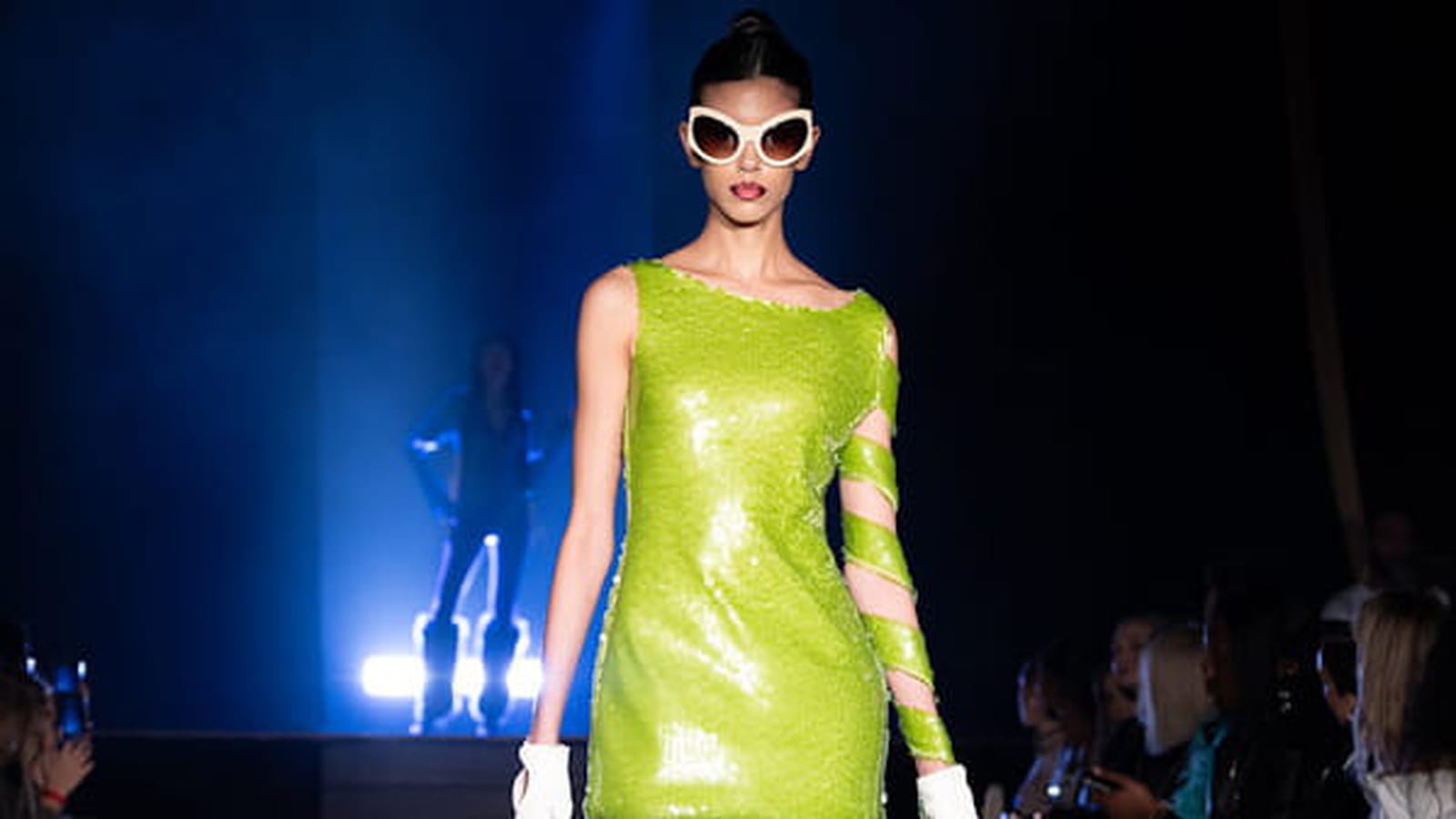 Défilé Kim Shui automne-hiver 2024-2025