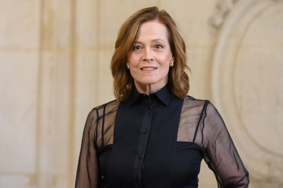 Les l&egrave;vres nudes de Sigourney Weaver