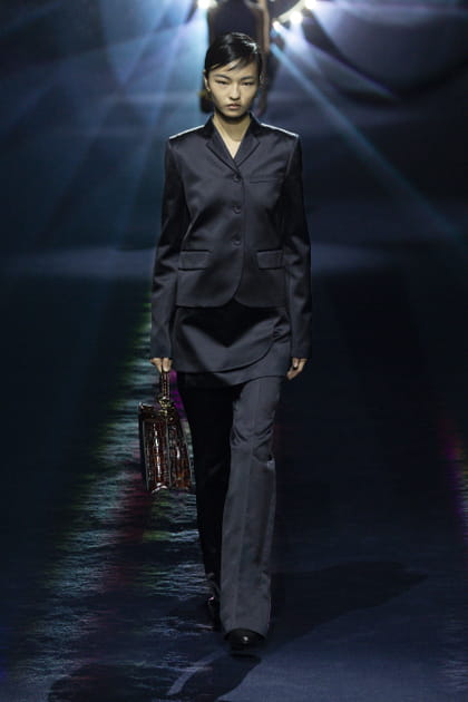 Look 38&nbsp;du d&eacute;fil&eacute; Fendi