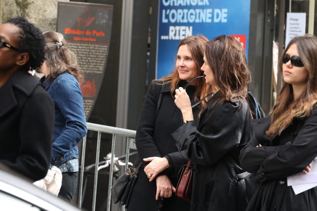 Obsèques de Jean-Yves Le Fur : son ex-compagne Marie Gillain et Virginie Ledoyen