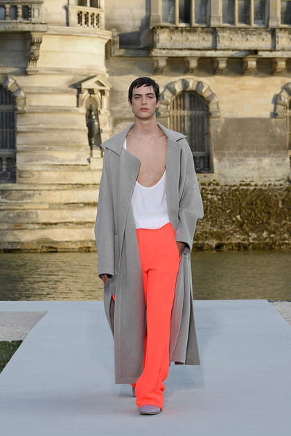 Look 37&nbsp;du d&eacute;fil&eacute; Valentino haute couture automne-hiver 2023-2024