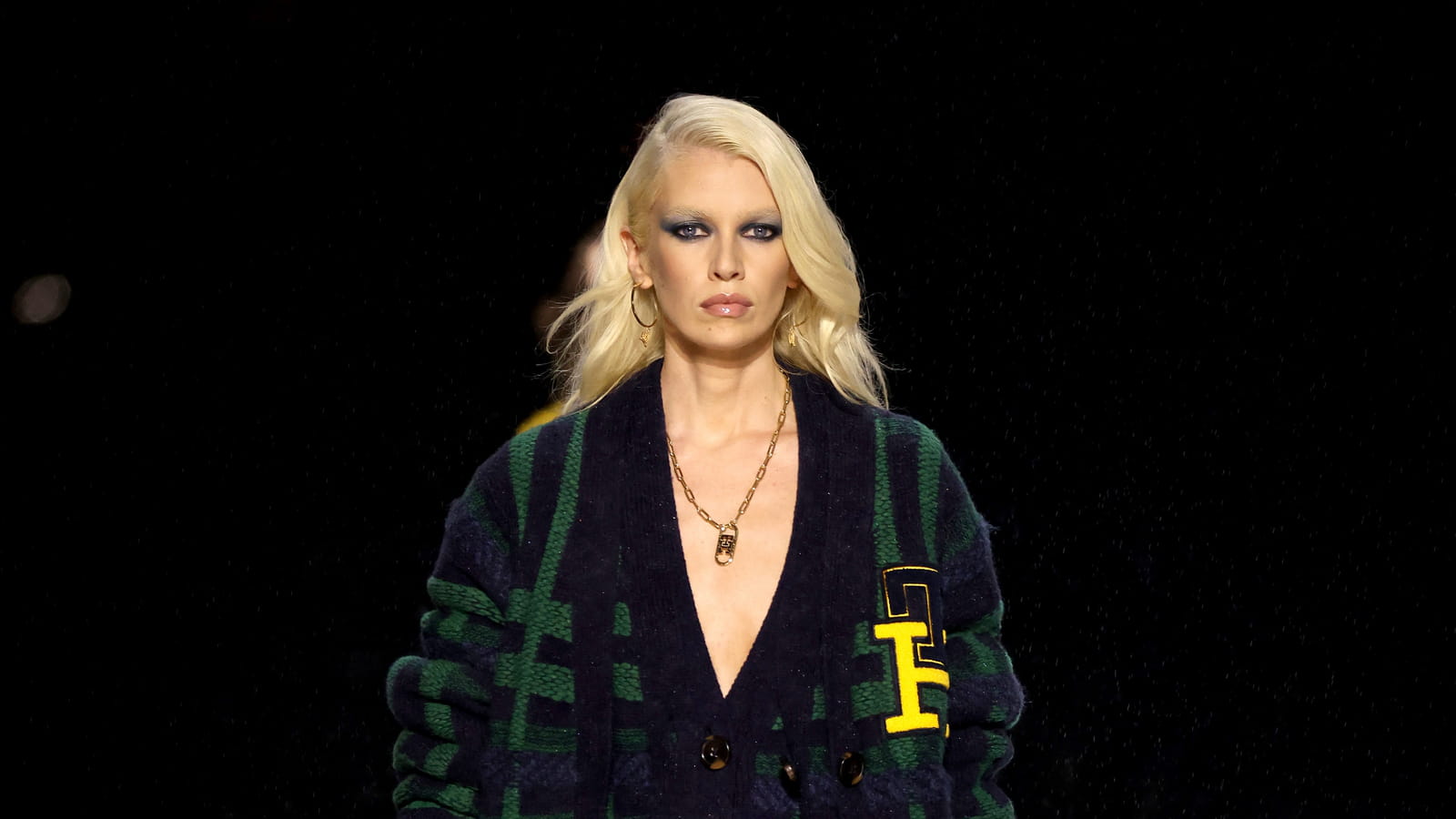 Look 21 du défilé Tommy Hilfiger