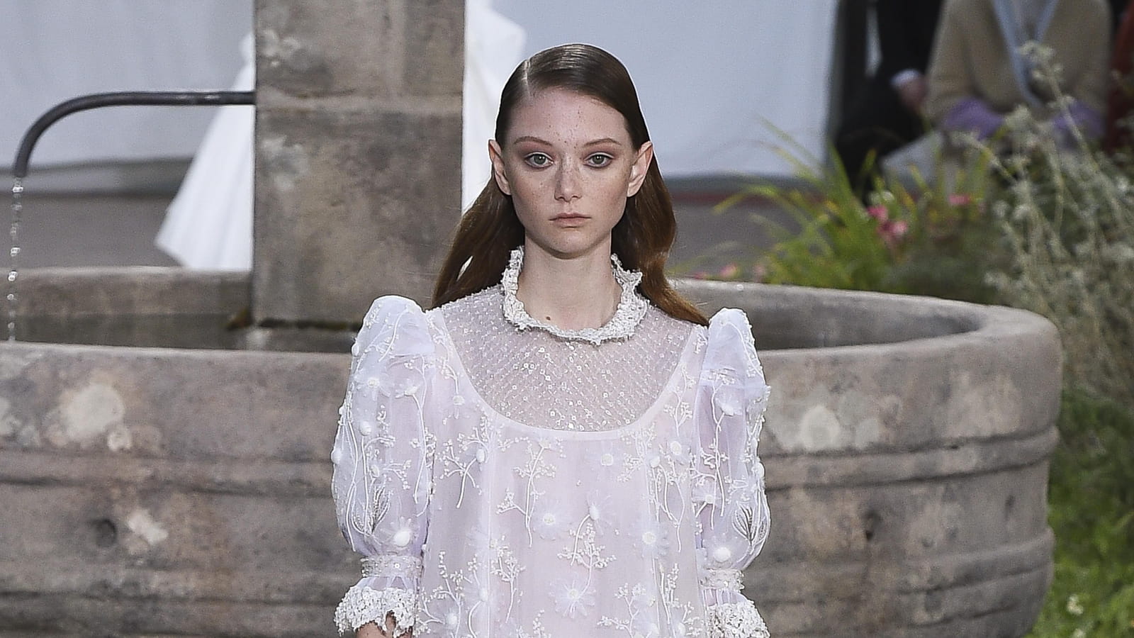 Look 35