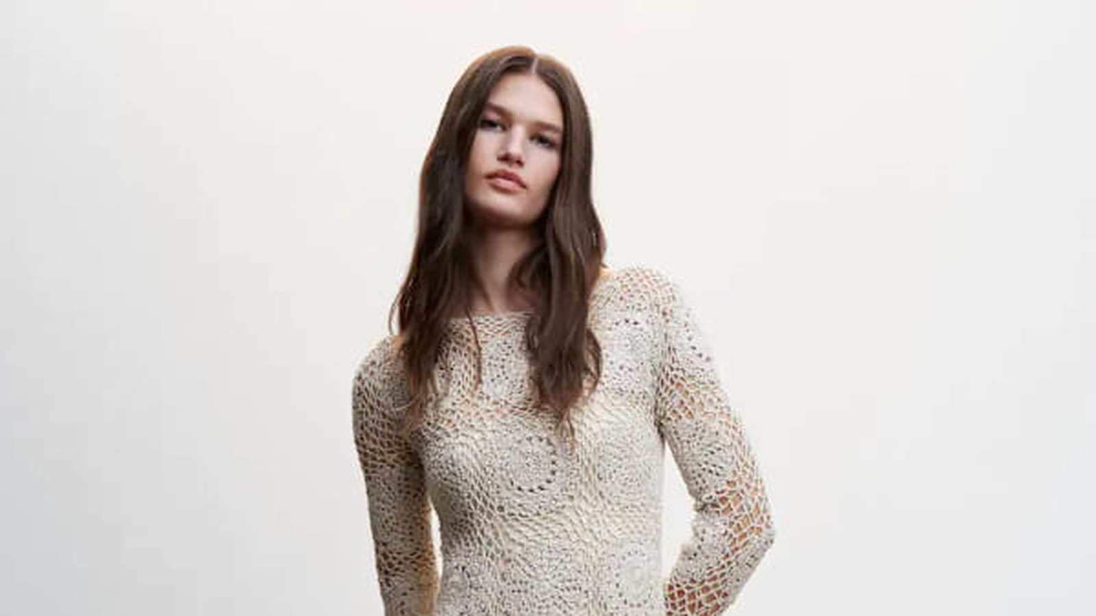 Robe en crochet argent Mango 