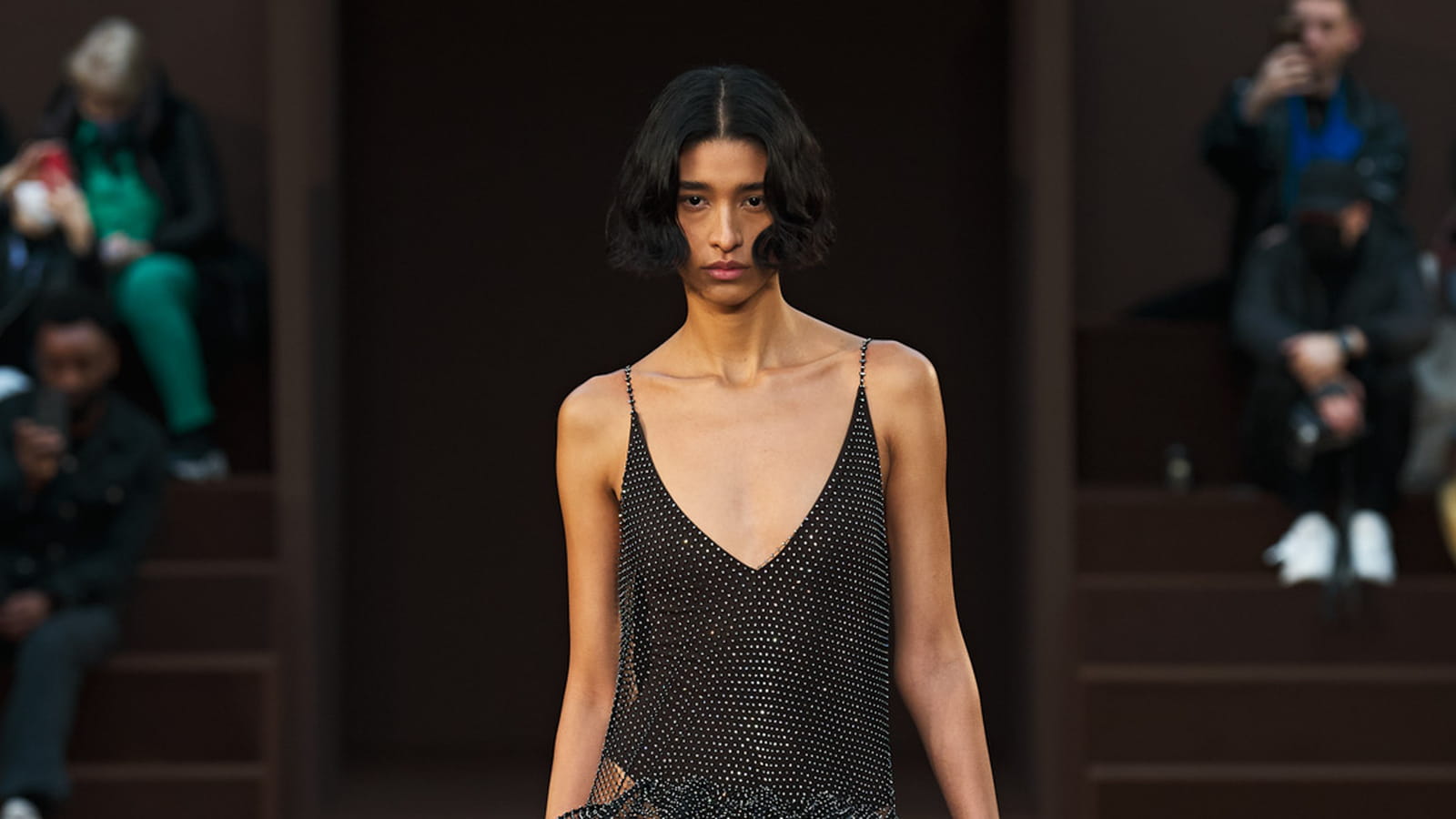 Look 28