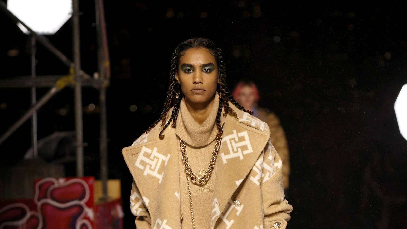 Look 57 du défilé Tommy Hilfiger