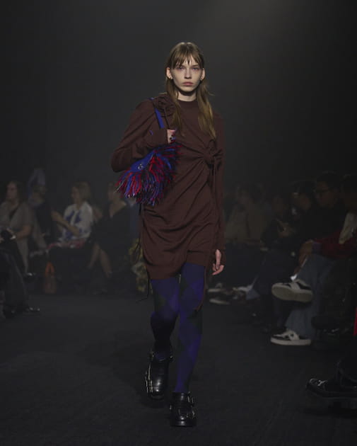 Look 45&nbsp;du d&eacute;fil&eacute; Burberry