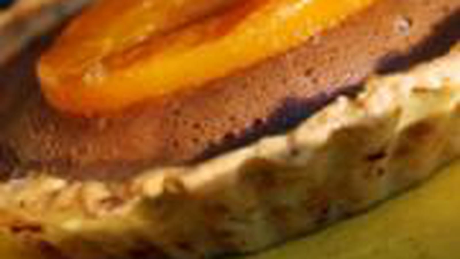 Tartelettes chocolat au lait et abricots poêlés